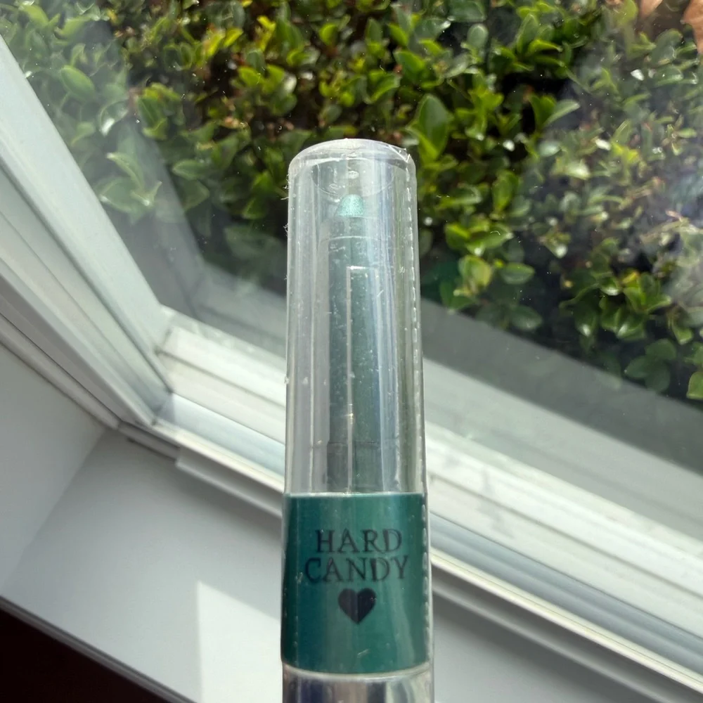 Hard Candy Eye Roll Loose Shimmer 